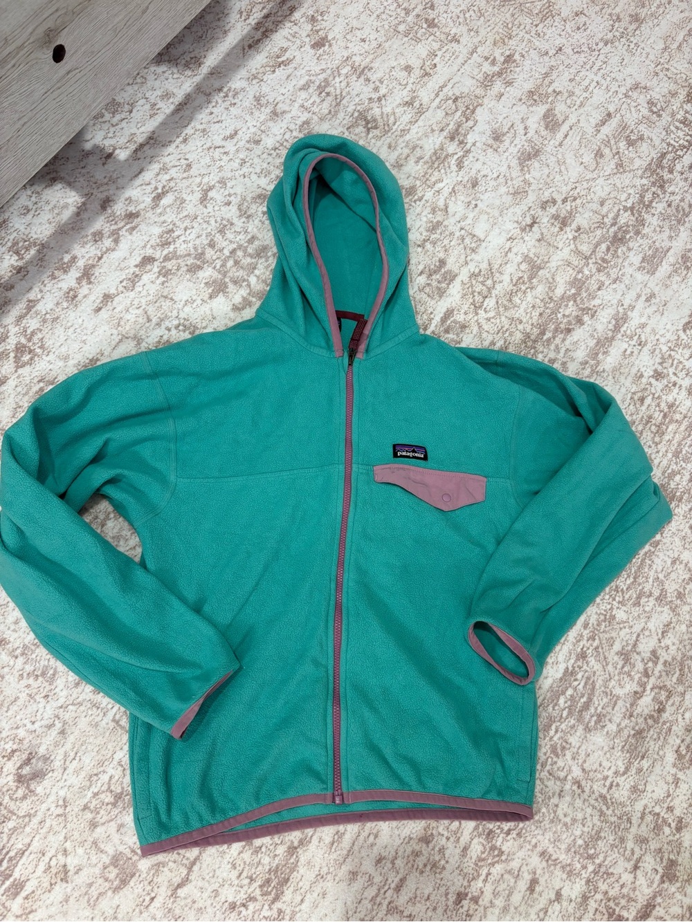Patagonia Teal Hooded Full-Zip Jacket with Mauve Trim